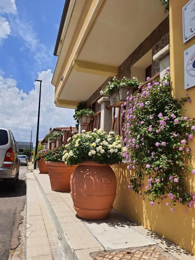 Al Pez Exclusive Rooms Olbia Bed & Breakfast